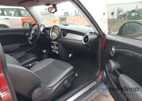 2009 Mini Cooper Clubman from USA, damaged, VIN WMWML33519TP98812